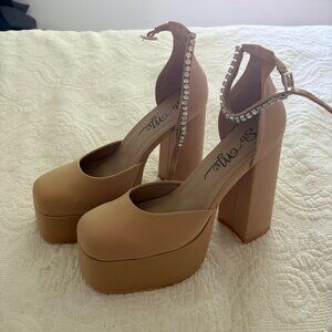 So Me Tan Platform Heels w/ Rhinestone Strap | Lulu’s | Size 10 | Worn Once